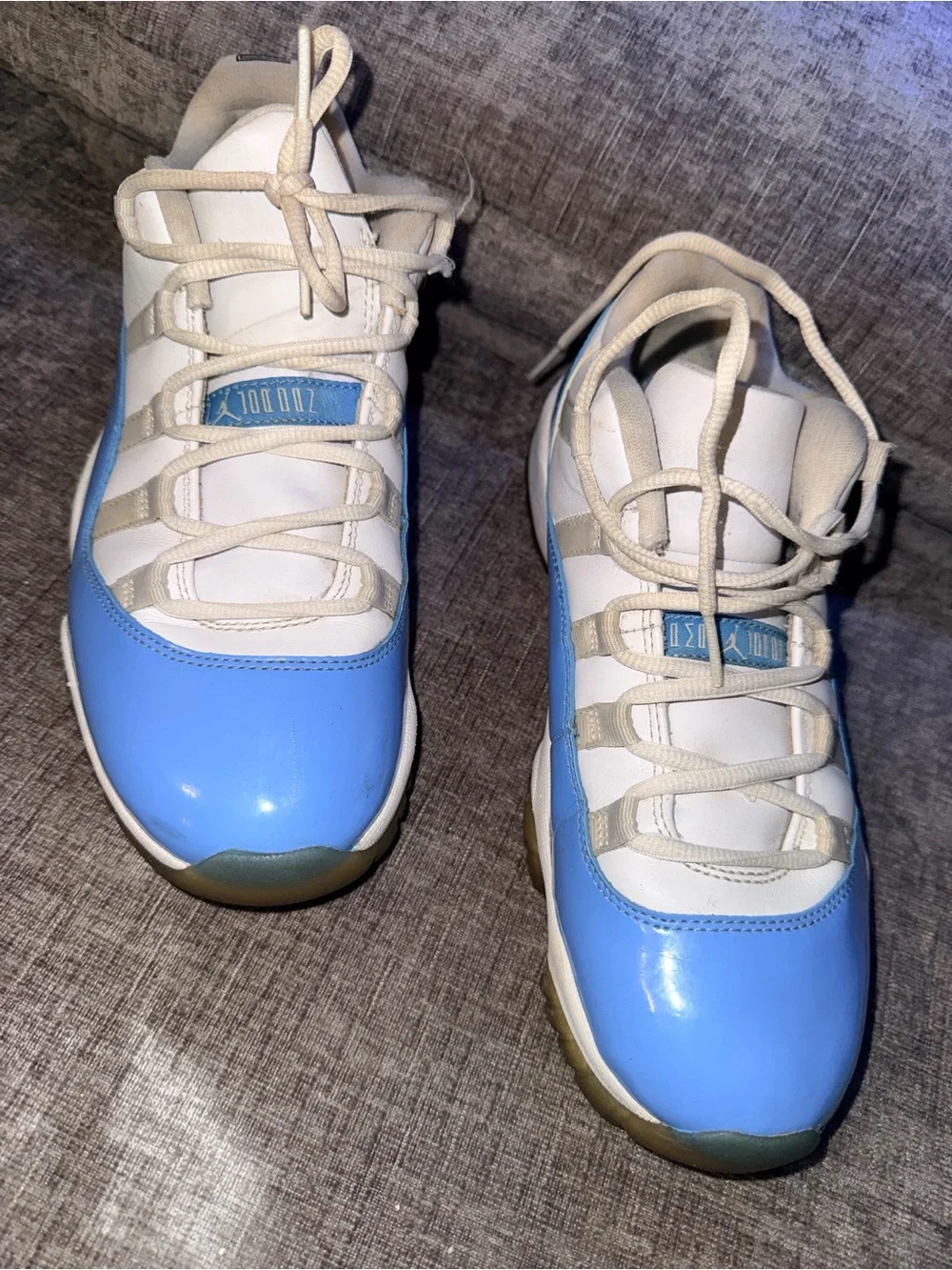 Air Jordan 11 Low‎ UNC White Blue Men’s Size 7.5 528895-106